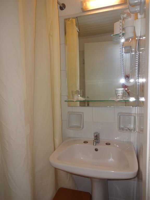 Remezzo Hotel & Studios Pythagóreion Quarto foto