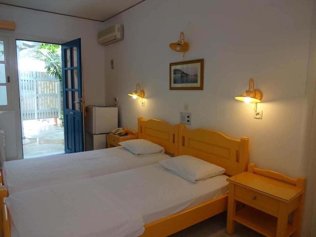 Remezzo Hotel & Studios Pythagóreion Quarto foto