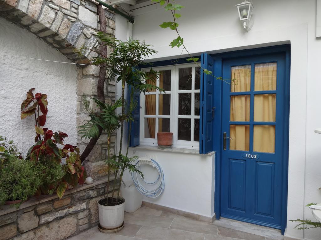 Remezzo Hotel & Studios Pythagóreion Exterior foto
